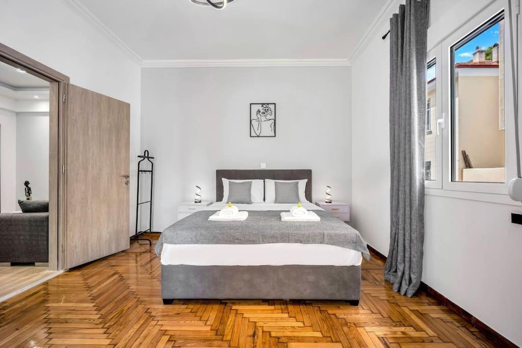 Artemis Modern Apartment เอเธนส์ ภายนอก รูปภาพ