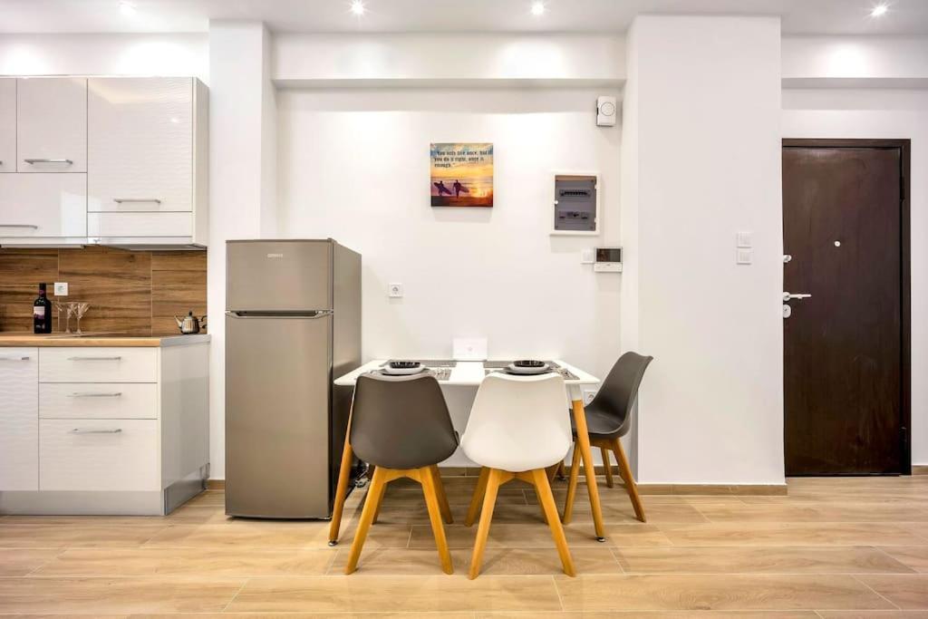 Artemis Modern Apartment เอเธนส์ ภายนอก รูปภาพ