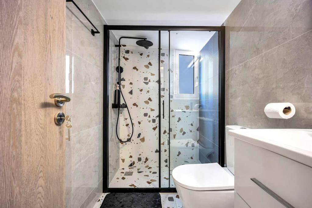 Artemis Modern Apartment เอเธนส์ ภายนอก รูปภาพ