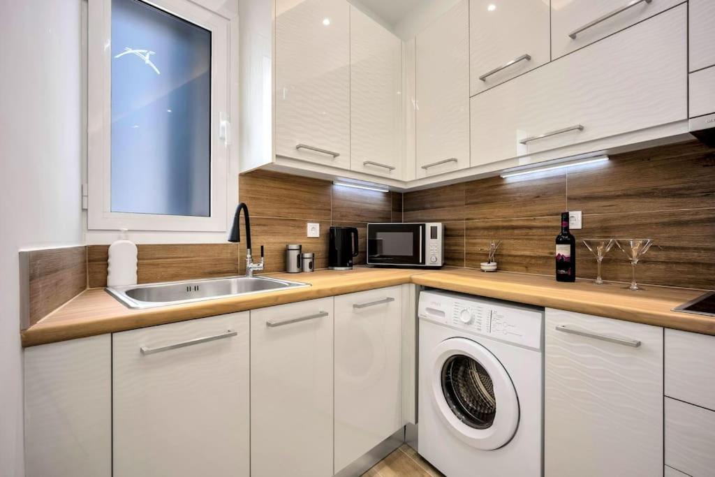 Artemis Modern Apartment เอเธนส์ ภายนอก รูปภาพ